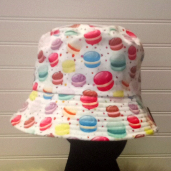 Mini Macaroons & Polka Dots Multicolored Reversible Cotton Bucket Hat - Picture 12 of 12